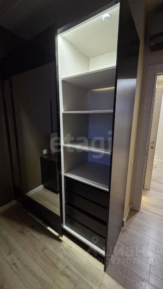 Продажа 2-комн квартиры на вторичном рынке Опалиха мкр, улица Пришвина, 7