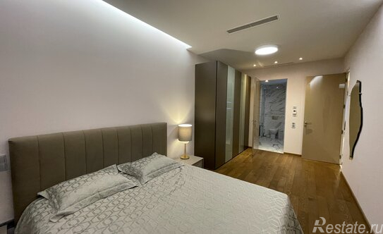 Продажа 3-комн квартиры на вторичном рынке Наставнический пер,  д. 3