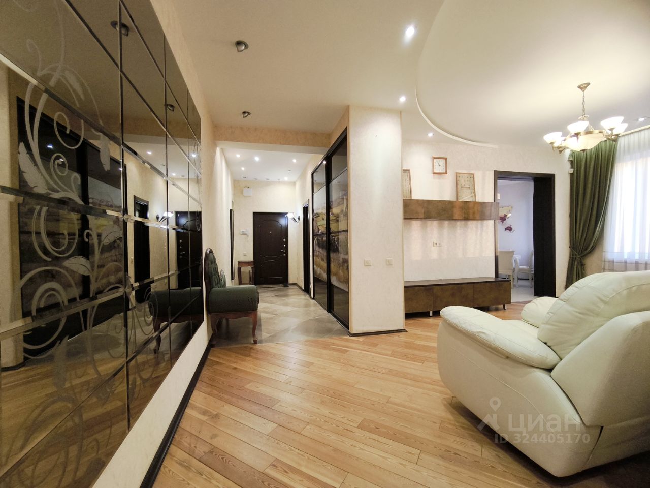 Продажа 3-комн квартиры на вторичном рынке Красногорск, улица Спасская,  д. 1к2