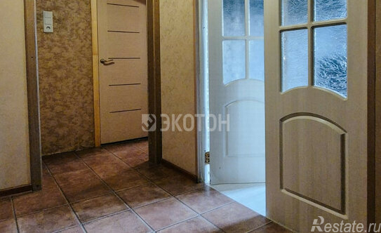 Продажа 3-комн квартиры на вторичном рынке Искровский пр-кт,  д. 8 к2