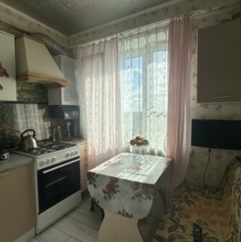 Продажа 2-комн квартиры на вторичном рынке ул Ленсовета,  д. 15