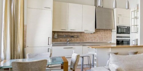 3-комн квартира улица Петровка, 28