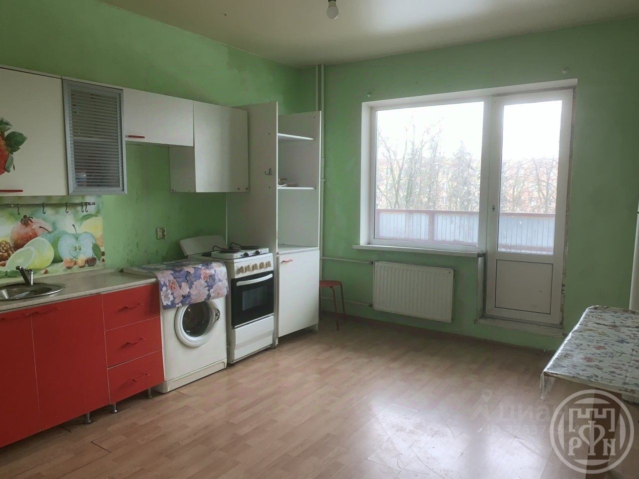 Продажа 3-комн квартиры на вторичном рынке пос. Шушары, Московское шоссе, 246