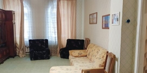 2-комн квартира Ладожская улица,  д. 7