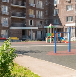 Продажа 1-комн квартиры на вторичном рынке Красногорск г, Опалиха мкр, Луговая ул,  д. 3
