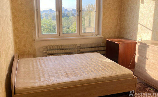 Продажа 1-комн квартиры на вторичном рынке улица Молдагуловой,  д. 10 к2