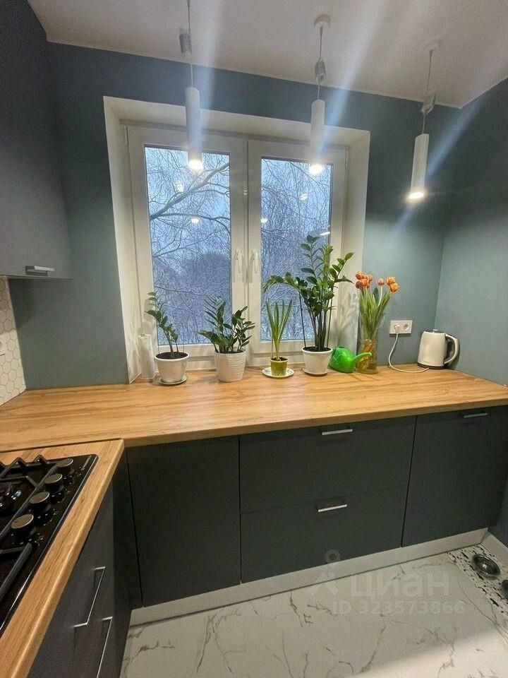 Аренда 3-комн квартиры на вторичном рынке Сиреневый бульвар, 71К2