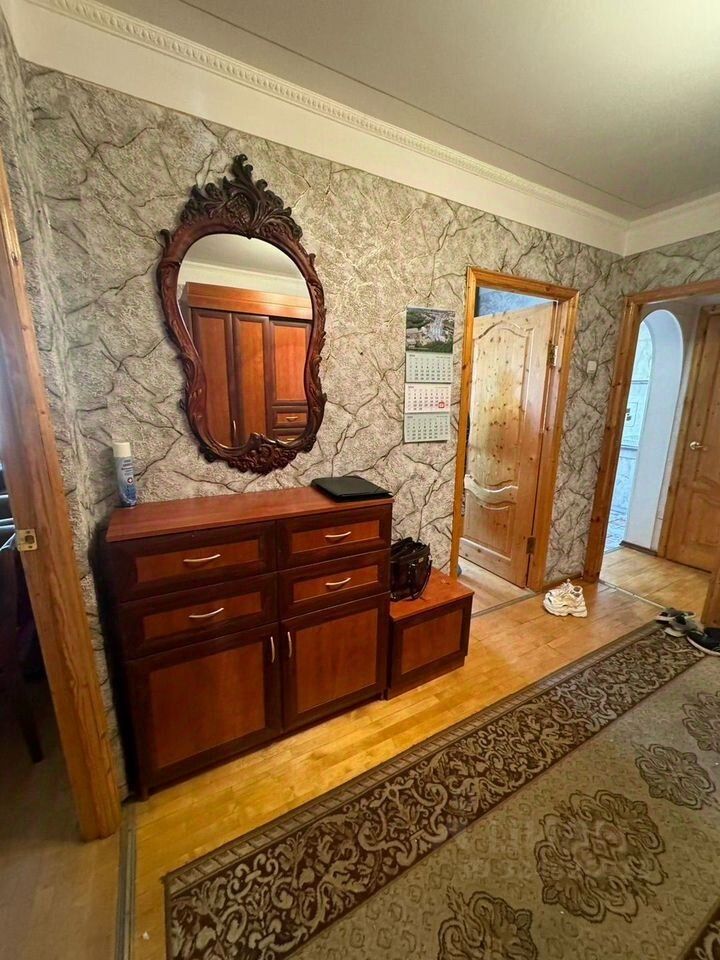 Продажа 3-комн квартиры на вторичном рынке Климовск мкр, улица Советская,  д. 13А
