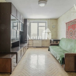 Продажа 2-комн квартиры на вторичном рынке Новаторов б-р