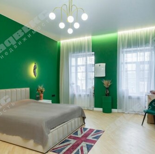 3-комн квартира улица Куйбышева,  д. 33/8