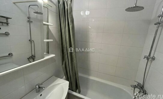 Продажа 3-комн квартиры на вторичном рынке Калужская М. ул