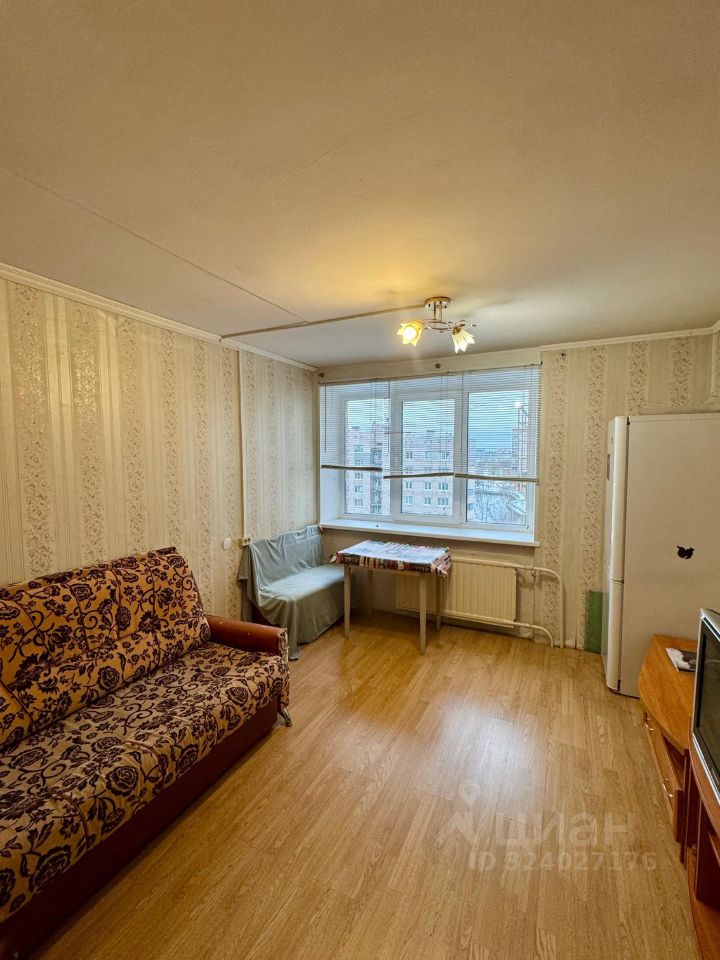 Продажа комнаты Колпино, улица Веры Слуцкой, 54