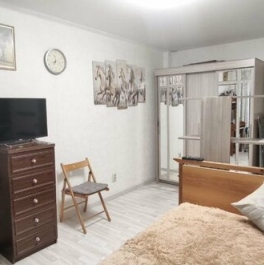 Продажа 1-комн квартиры на вторичном рынке Большевиков пр-кт,  д. 55,  к. 1