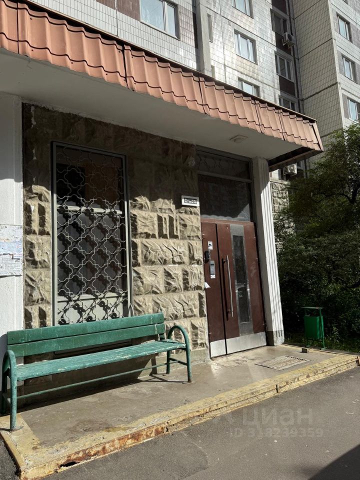 Продажа 1-комн квартиры на вторичном рынке улица Генерала Кузнецова, 26К1