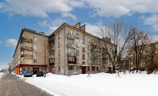 Продажа 2-комн квартиры на вторичном рынке Ланское ш,  д. 11