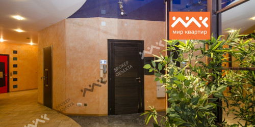 4-комн квартира Крестовский пр-кт,  д. 15