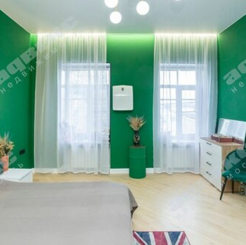 3-комн квартира улица Куйбышева,  д. 33/8