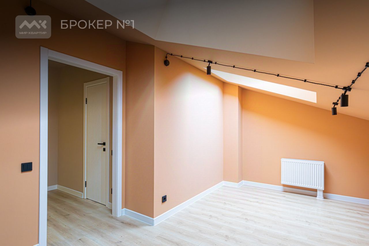 Продажа студии улица Коли Томчака, 10