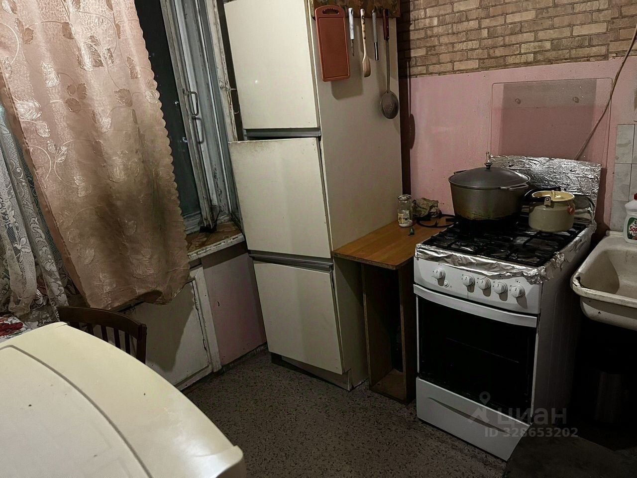 Продажа 2-комн квартиры на вторичном рынке Никольское, Западная улица, 1