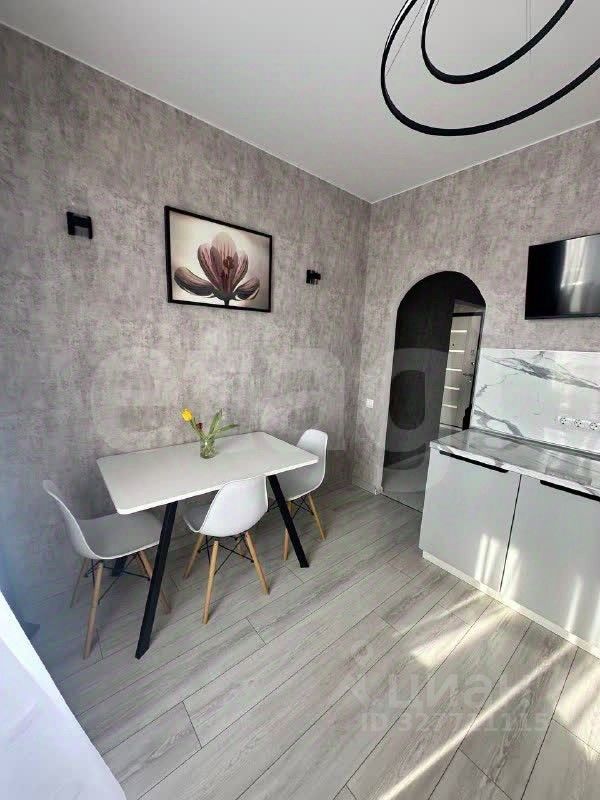 Продажа 1-комн квартиры на вторичном рынке Новлянский мкр, улица Кагана,  д. 19