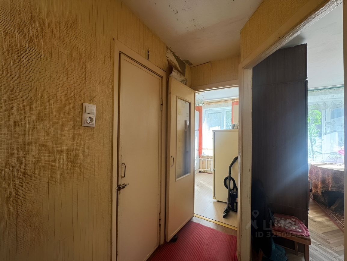 Продажа 1-комн квартиры на вторичном рынке Гатчина, улица Хохлова, 17