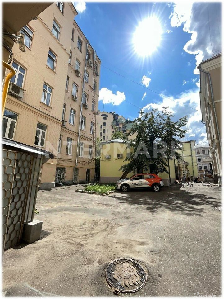 Продажа торгового помещения Барыковский переулок,  д. 5
