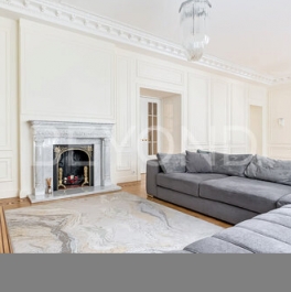 Продажа 1-комн квартиры на вторичном рынке Варшавская ул,  д. 122