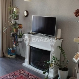 Продажа 2-комн квартиры на вторичном рынке Митинский 3-й пер,  д. 7