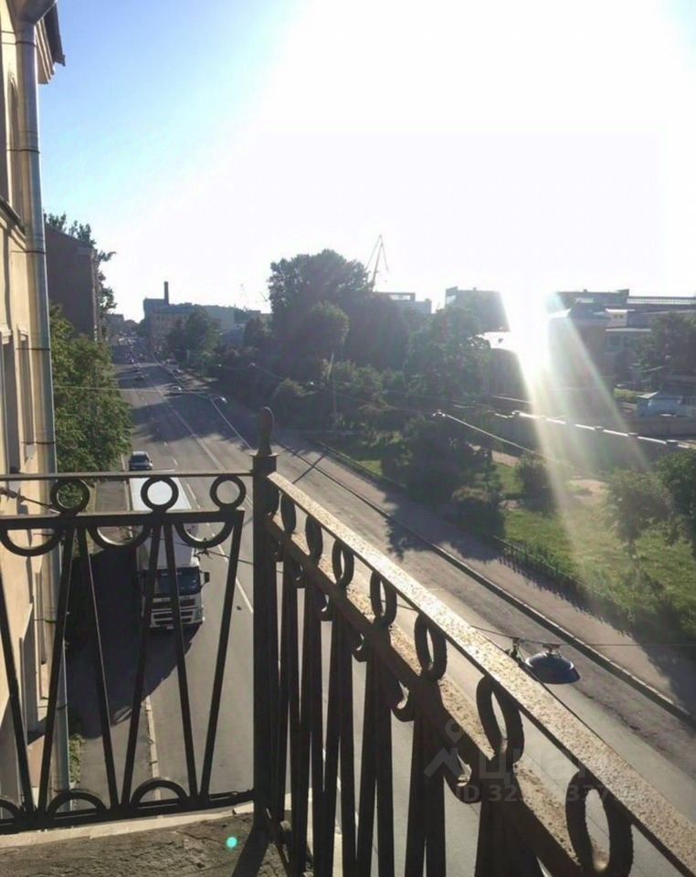 Продажа 3-комн квартиры на вторичном рынке Рижский проспект, 62