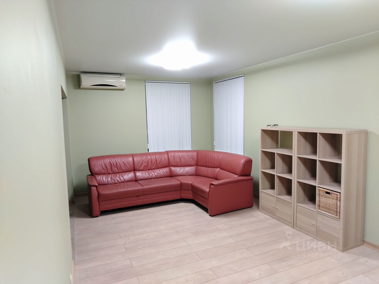 Продажа 3-комн квартиры на вторичном рынке Краснопутиловская улица, 56к2