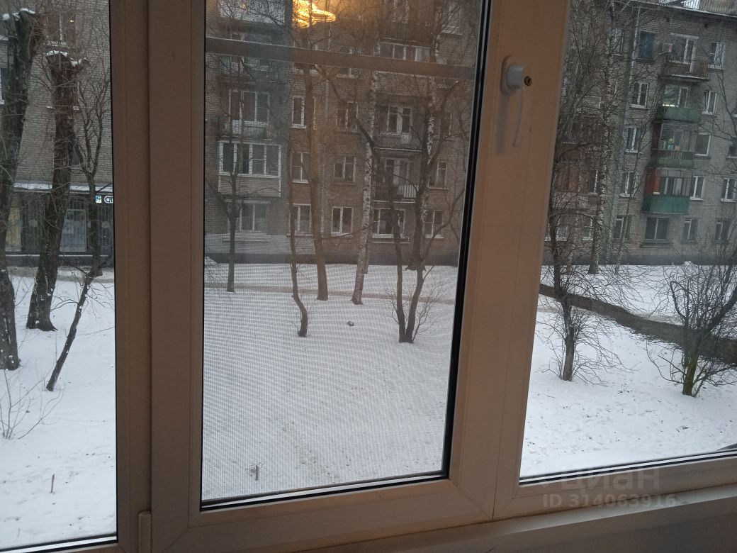 Продажа 1-комн квартиры на вторичном рынке улица Маршала Тухачевского, 1