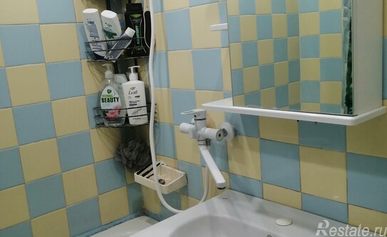 Продажа 2-комн квартиры на вторичном рынке Кашира г, Вахрушева ул,  д. 18 к2