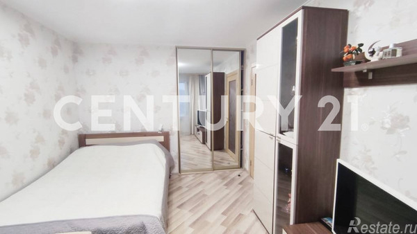 Продажа 1-комн квартиры на вторичном рынке Лесной, Центральная ул,  д. 11