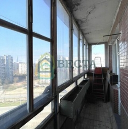 Продажа 2-комн квартиры на вторичном рынке улица Кораблестроителей,  д. 35 к1