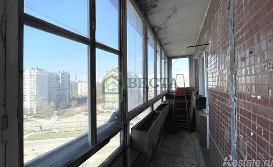 Продажа 2-комн квартиры на вторичном рынке улица Кораблестроителей,  д. 35 к1