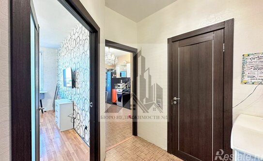 Продажа 1-комн квартиры на вторичном рынке Русановская ул,  д. 11