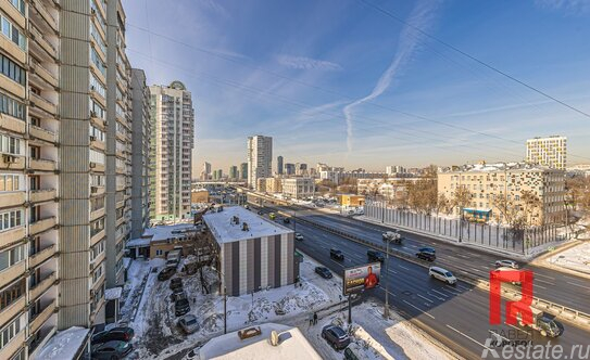 Продажа 2-комн квартиры на вторичном рынке улица Мнёвники,  д. 11