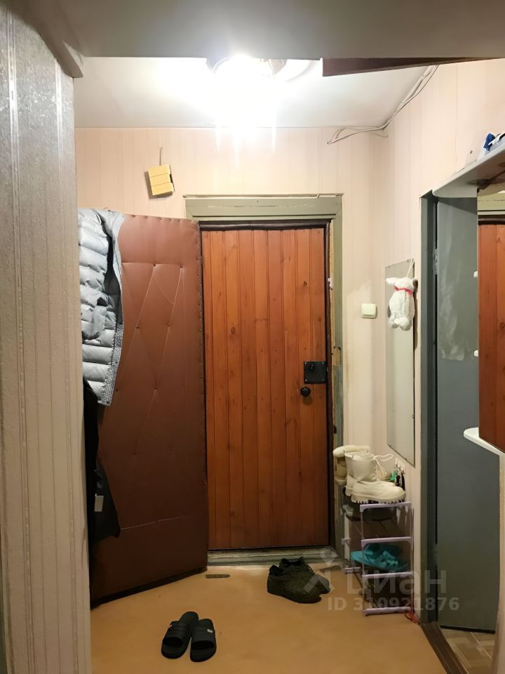 Продажа 1-комн квартиры на вторичном рынке пос. Тельмана, 42