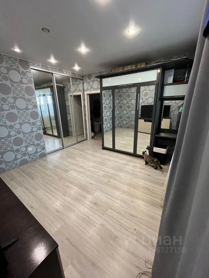 Продажа 3-комн квартиры на вторичном рынке пос. Романовка, 9