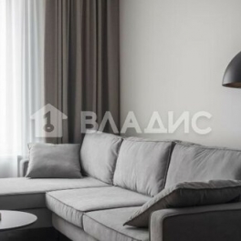 Продажа 3-комн квартиры на вторичном рынке ул Винницкая,  д. 8,  к. 7