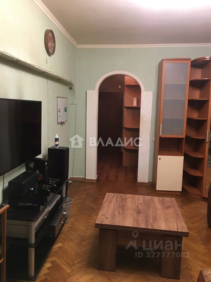Аренда 2-комн квартиры на вторичном рынке Химки, Зеленая улица, 10