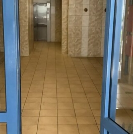 Продажа 3-комн квартиры на вторичном рынке ул Типанова,  д. 27/39