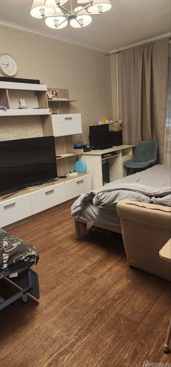 Продажа 1-комн квартиры на вторичном рынке Школьная ул,  д. 112