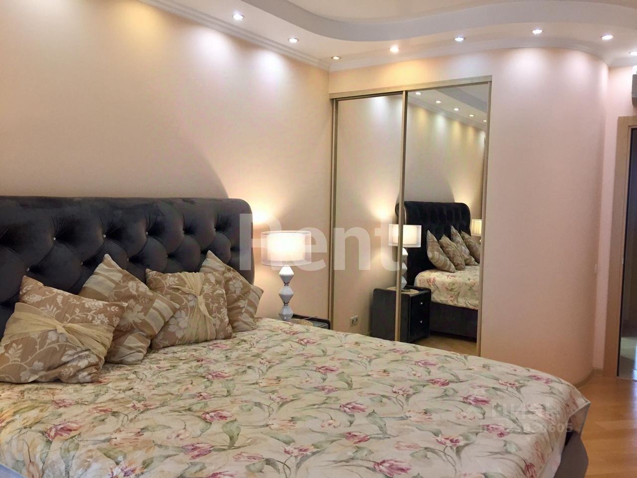 Аренда 3-комн квартиры на вторичном рынке Митинская улица, 10