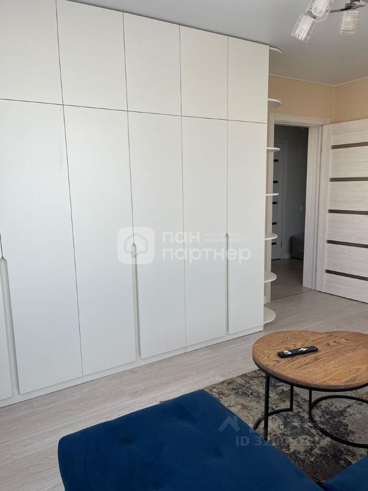 Продажа 2-комн квартиры на вторичном рынке пос. Шушары, Ленсоветовский тер., 23