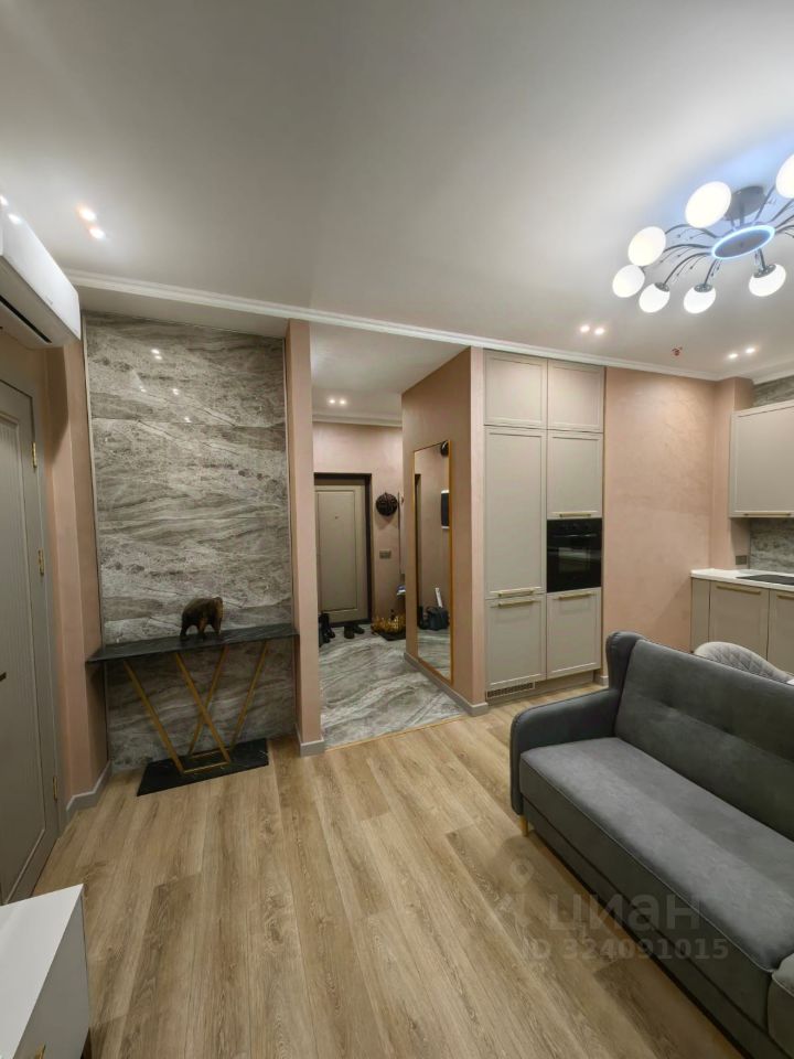 Аренда 2-комн квартиры на вторичном рынке Березовая аллея, 19к2