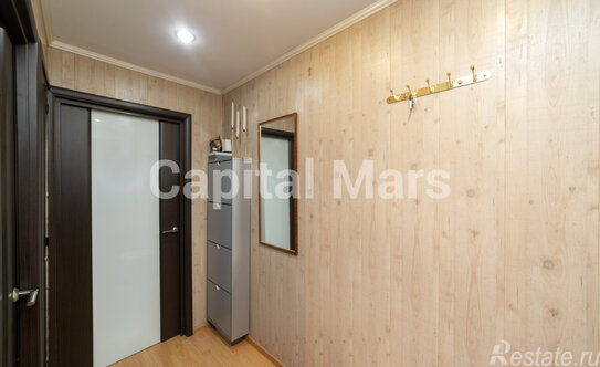 Аренда 2-комн квартиры на вторичном рынке Тепличный пер,  д. 5