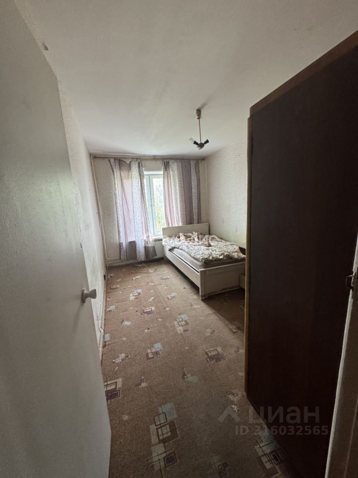 Продажа 3-комн квартиры на вторичном рынке Чертановская улица, 1К1