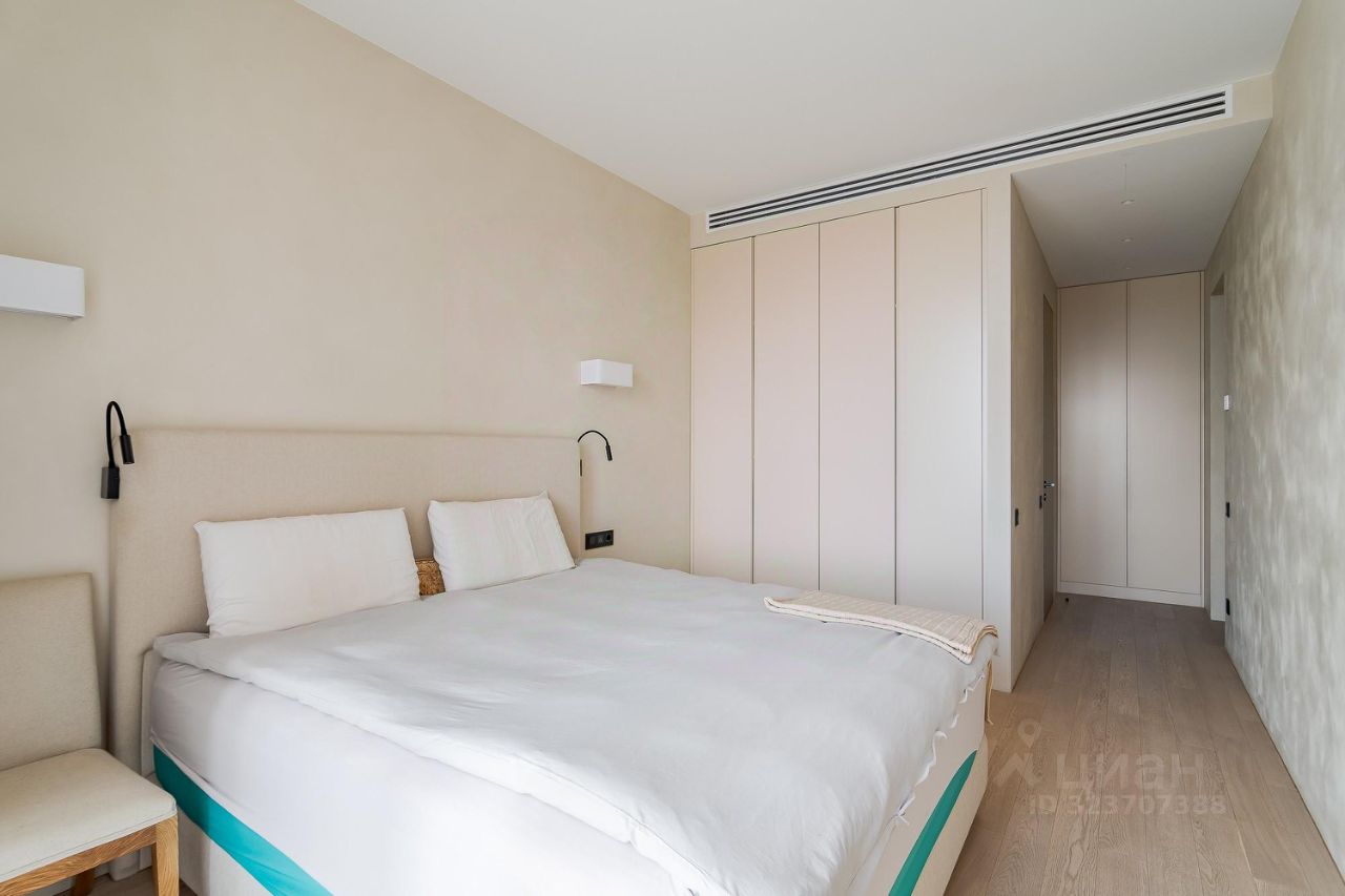 Продажа 2-комн квартиры на вторичном рынке Ходынская улица, 2