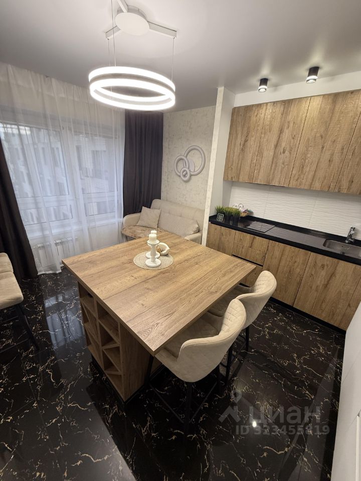 Аренда 2-комн квартиры на вторичном рынке улица Вертолетчиков, 4к1